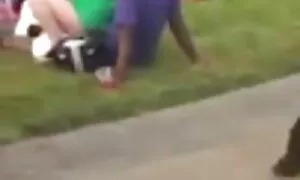 قابل اعتماد نیست! دانلود فیلم سوپر کوتاه