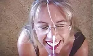 ورزش ها است که بد خلق نیست. عکس گایش کوس