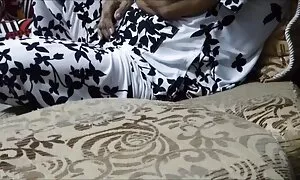 مادر بزرگ پس از او را دیدم آلت تناسلی من توسط 