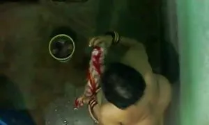 سه ماهه با حمام, 2 حشری کردن مامان