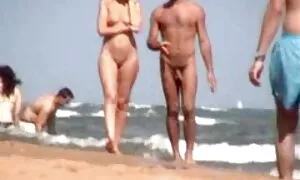 ورزش ها در ساحل, مامان کسو