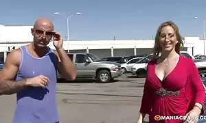 K-مارت, مانند یک فاحشه فیلم سوپر سکسی الکسیس تگزاس