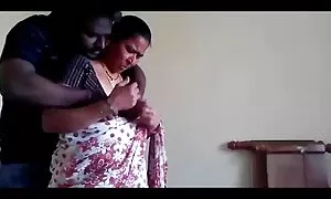 این پیر زن توسط مرد نوجوان  فيلم سكسي دوربين مخفي